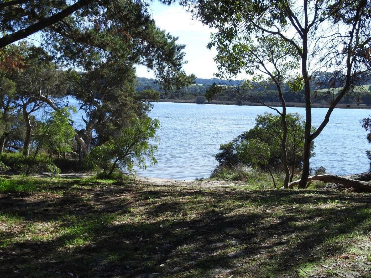 Kalgan River Chalets And Caravan Park Exterior photo